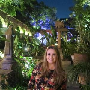 Meet your Posher, Vanessa